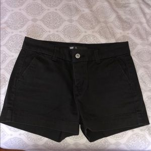 Levi charcoal chino shorts
